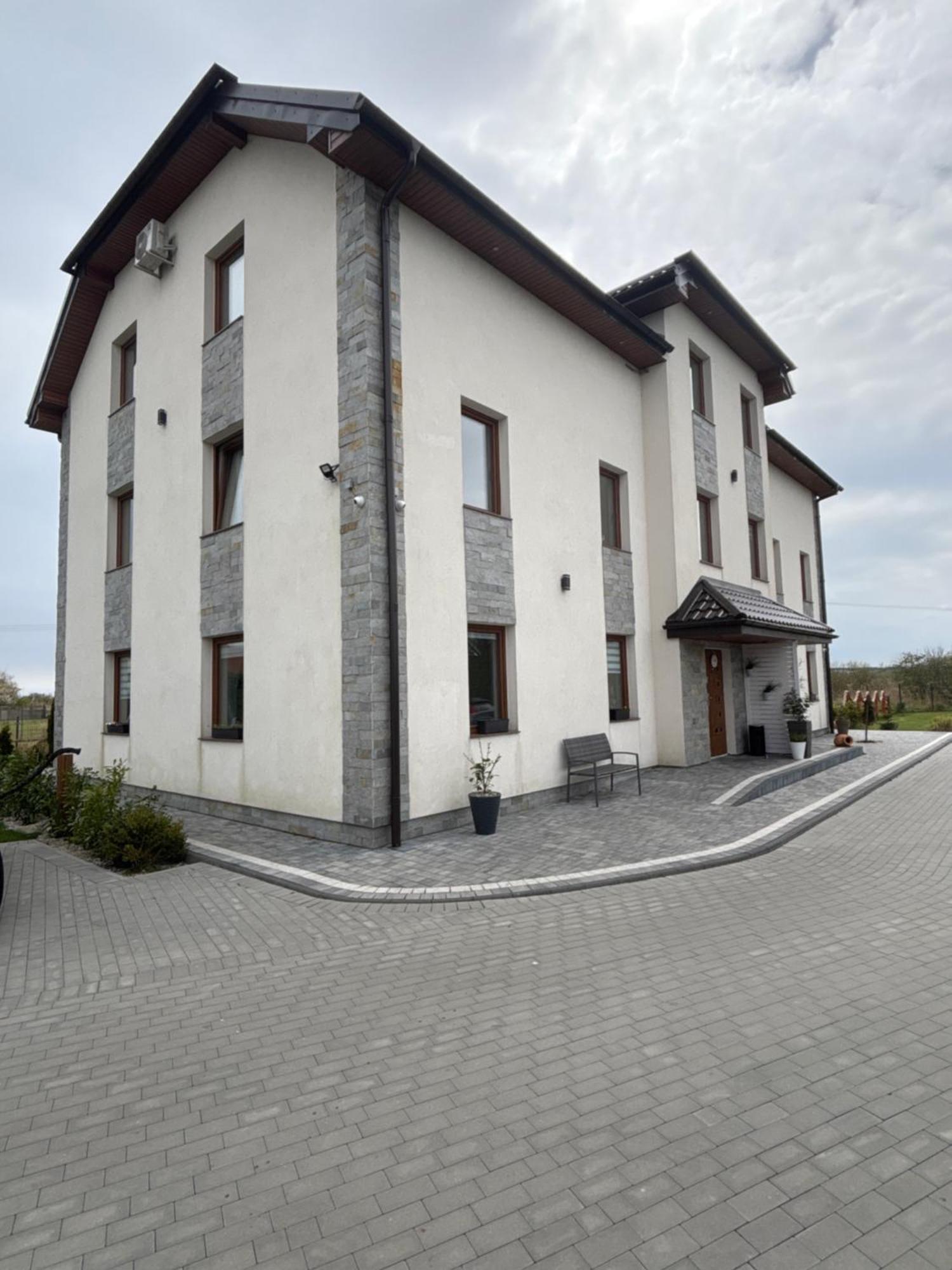 Villa Laguna Rewa Bagian luar foto